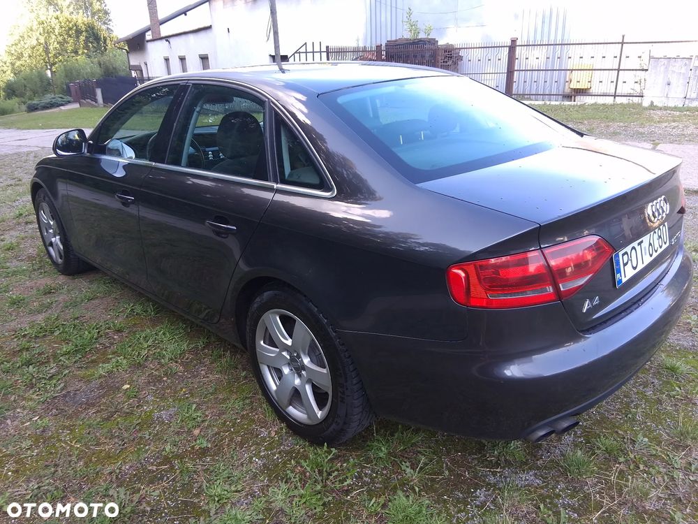 Audi A4 Limousine 2.0 TDI DPF Ambition - 4