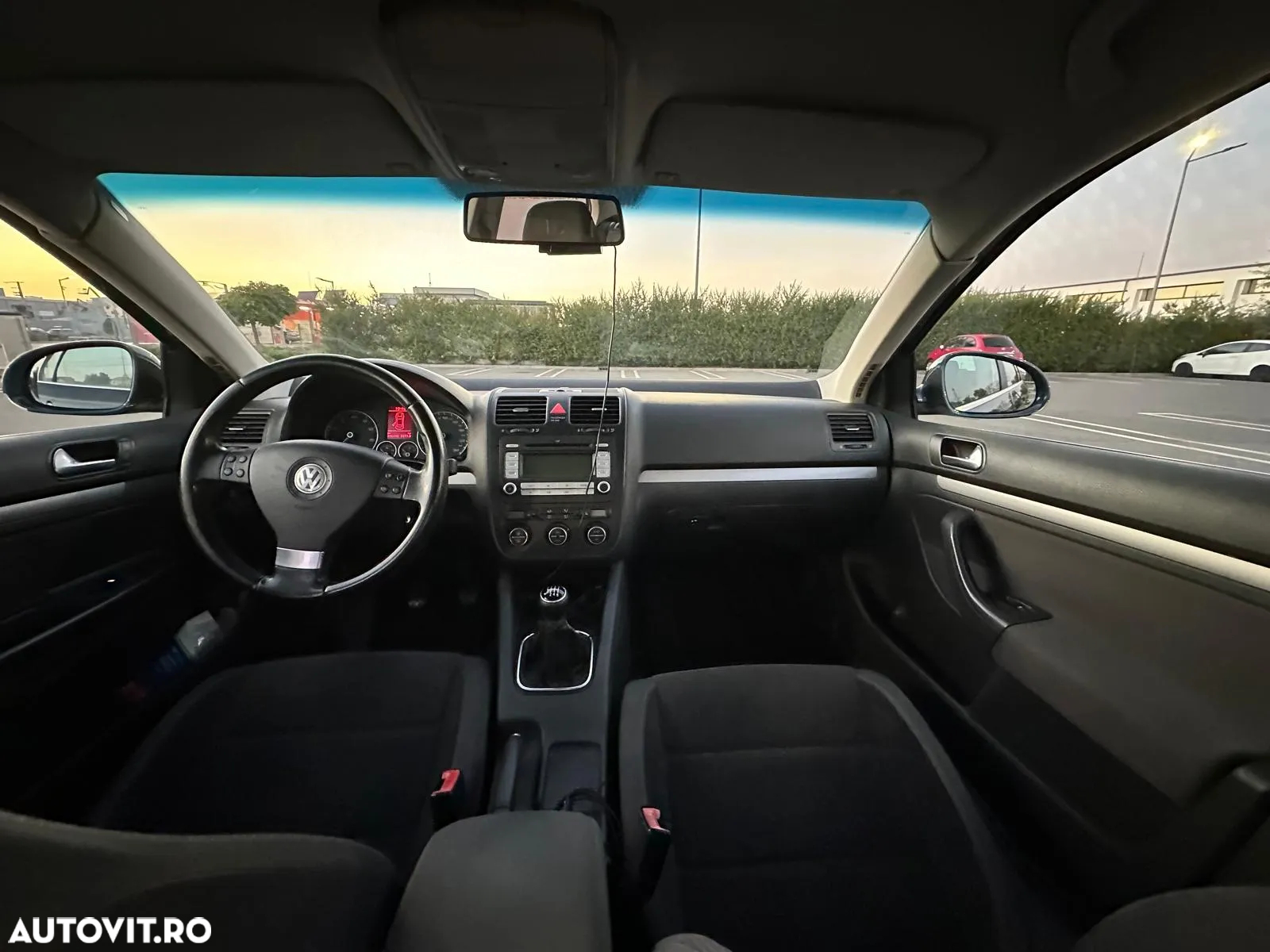 Volkswagen Jetta 1.4 TSI Comfortline - 4