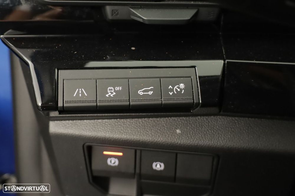 Renault Austral 1.2 E-Tech Iconic Espirit - 21