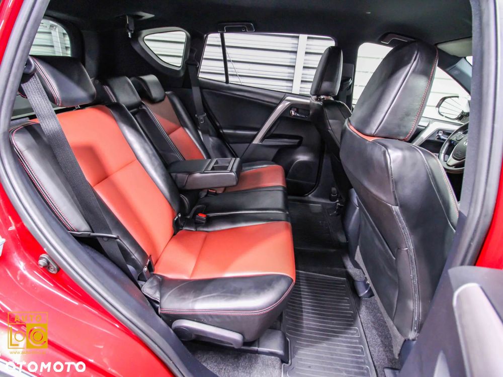 Toyota RAV4 2.0 D-4D Prestige 4x2 - 11