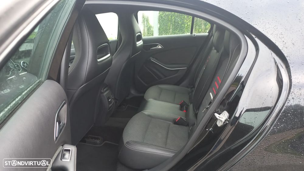 Mercedes-Benz A 180 CDI (BlueEFFICIENCY) Urban - 4