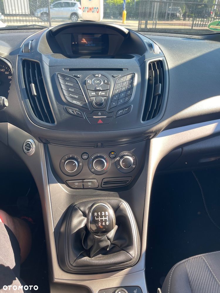 Ford Kuga 2.0 TDCi FWD Titanium - 9