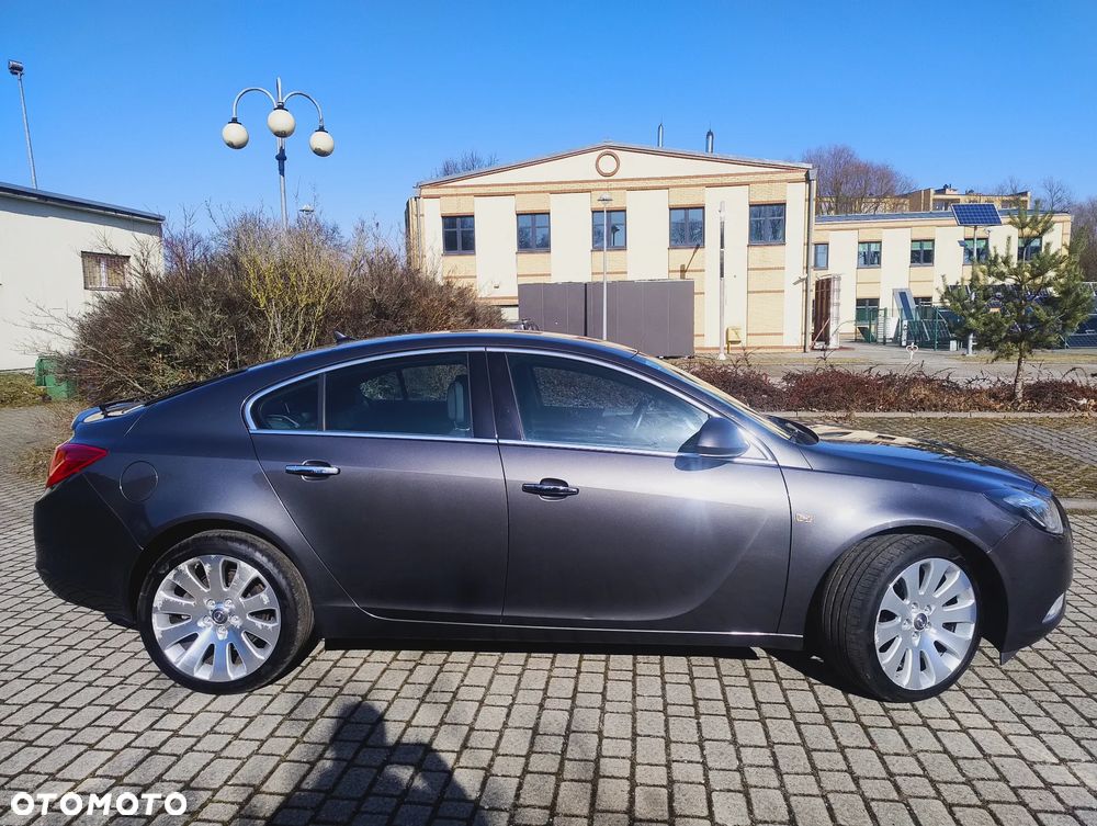 Opel Insignia 2.8 Turbo 4x4 Cosmo - 3