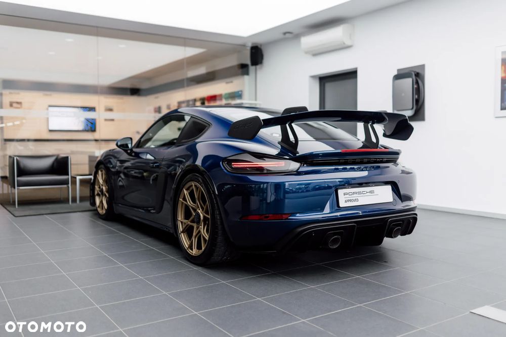 Porsche 718 Cayman - 14