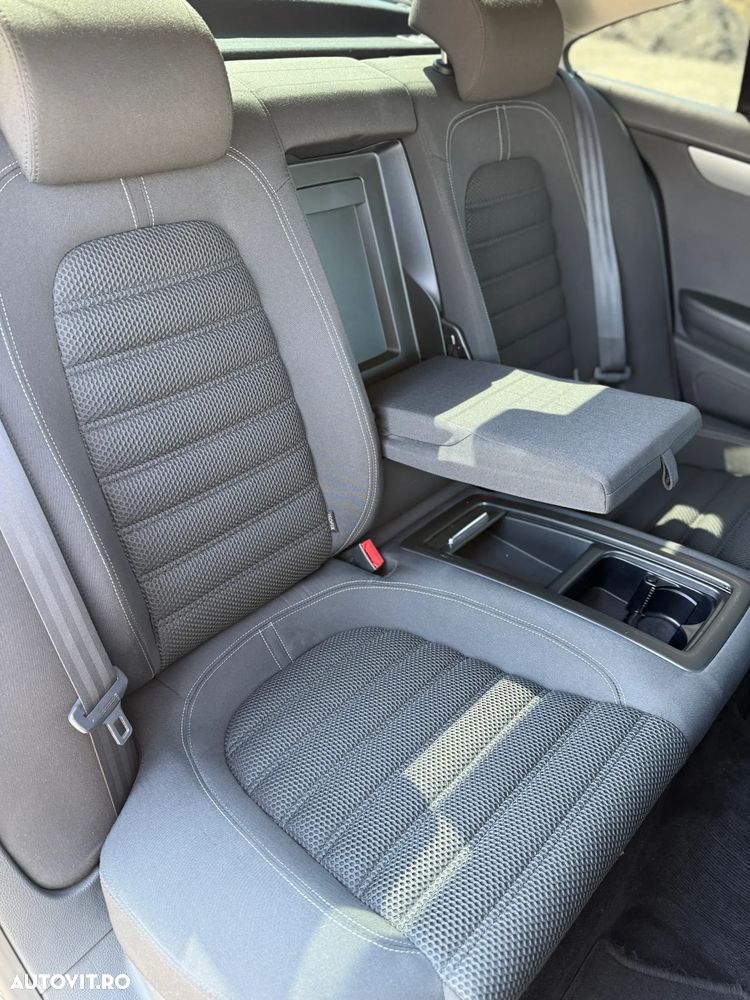 Volkswagen Passat CC 2.0 TDI DSG Exclusive - 14