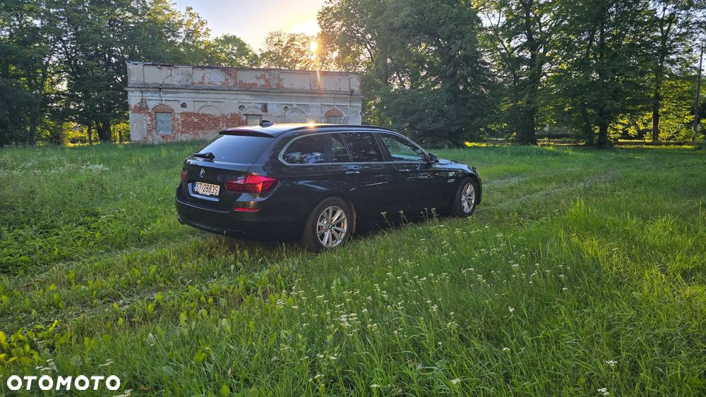 BMW Seria 5 520d - 5