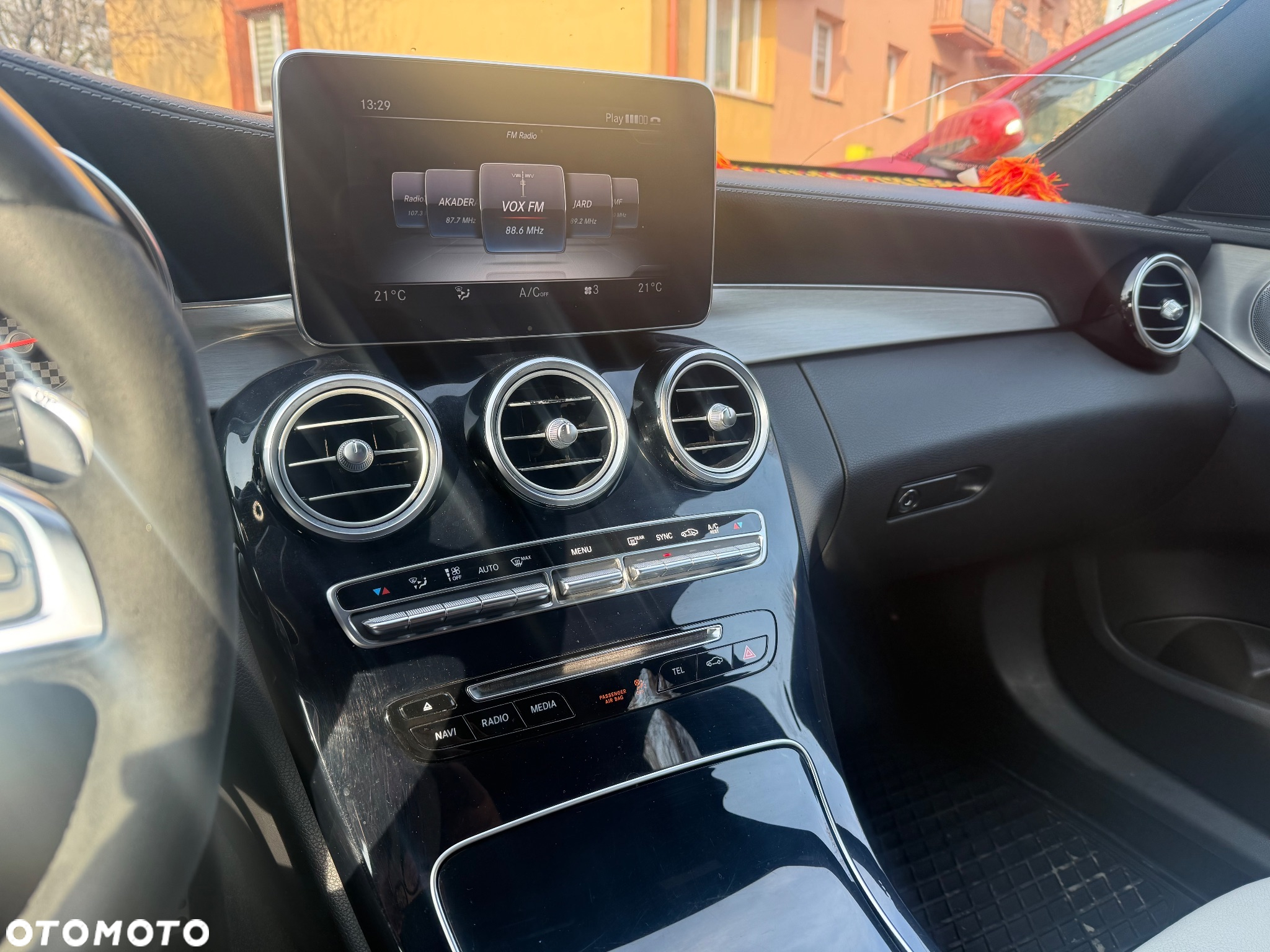 Mercedes-Benz Klasa C AMG 43 4Matic 9G-TRONIC - 21
