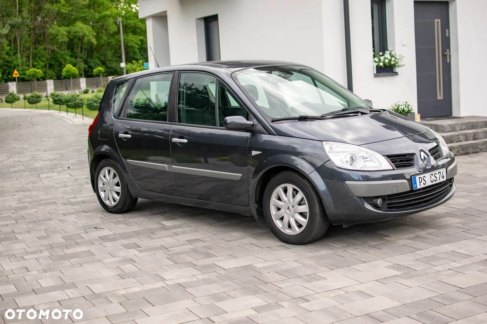 Renault Scenic - 11
