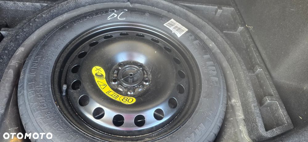 Ford Kuga 1.5 EcoBoost 2x4 Black & Silver - 26