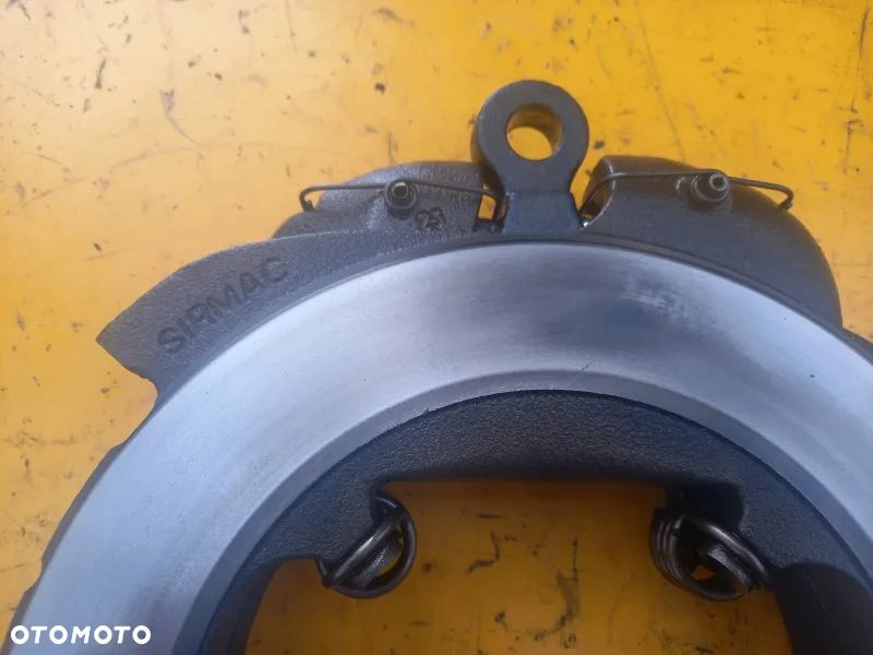 Hamulce tylnego mostu Deutz Fahr Agrotron 7250 TTV - 9