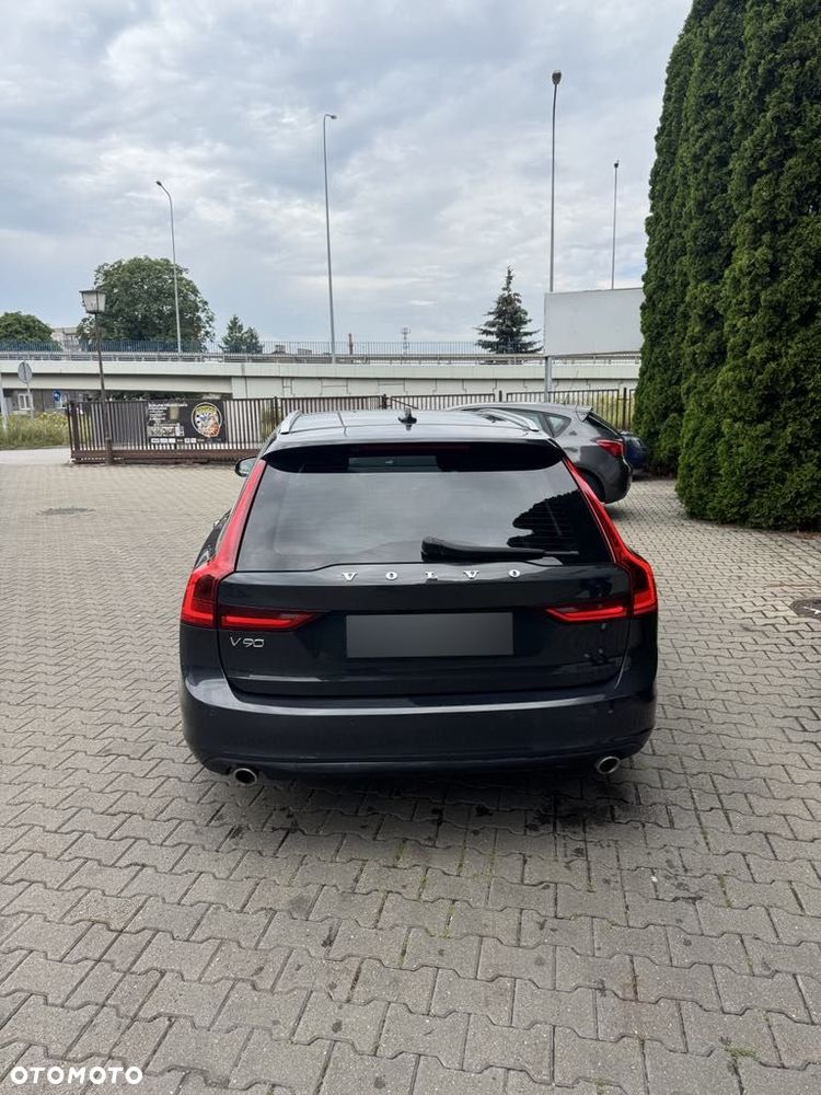 Volvo V90 D4 SCR Momentum Pro - 38