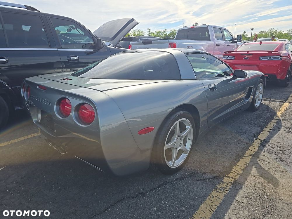 Chevrolet Corvette 5.7 - 4