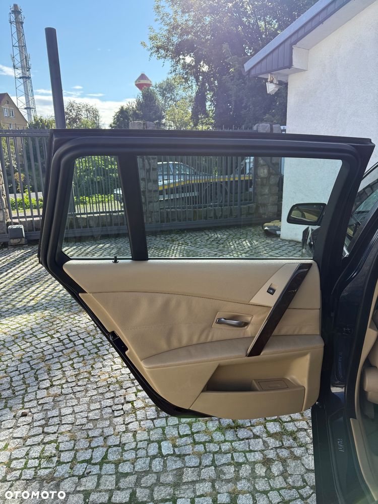 BMW Seria 5 - 17