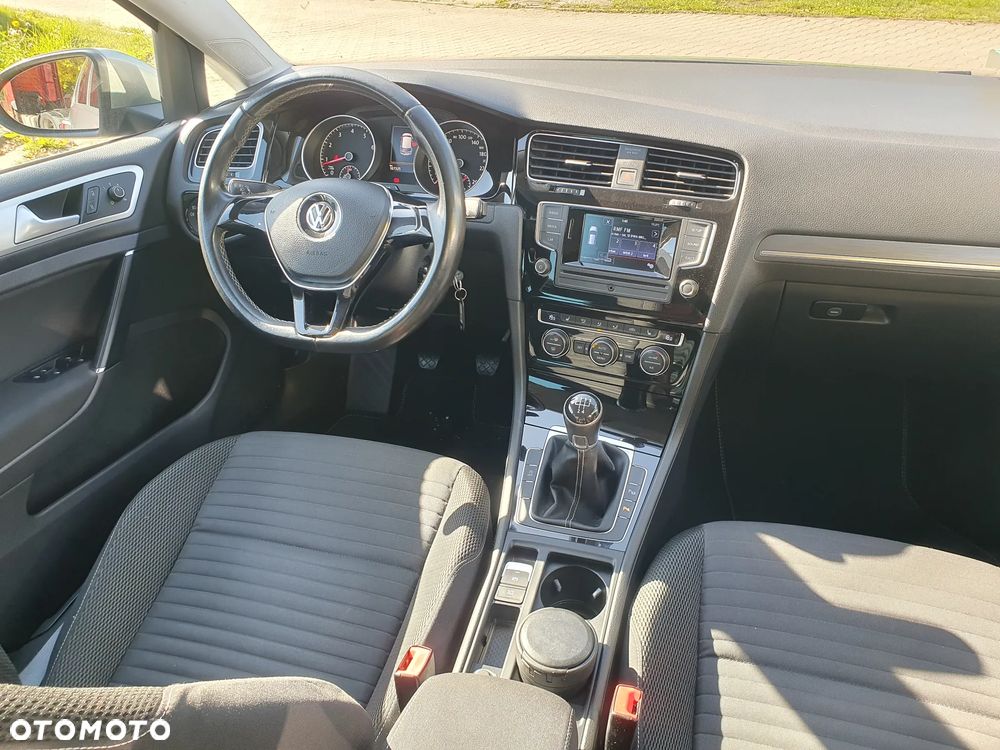 Volkswagen Golf 1.2 TSI BlueMotion Technology Cup - 12