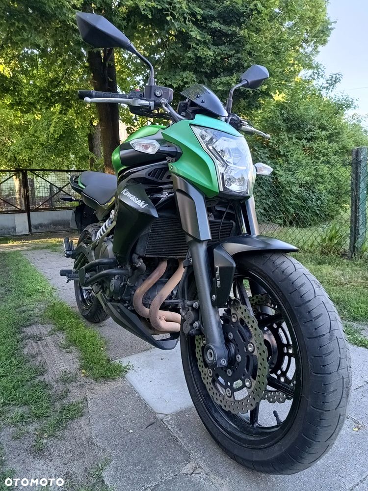Kawasaki ER - 2