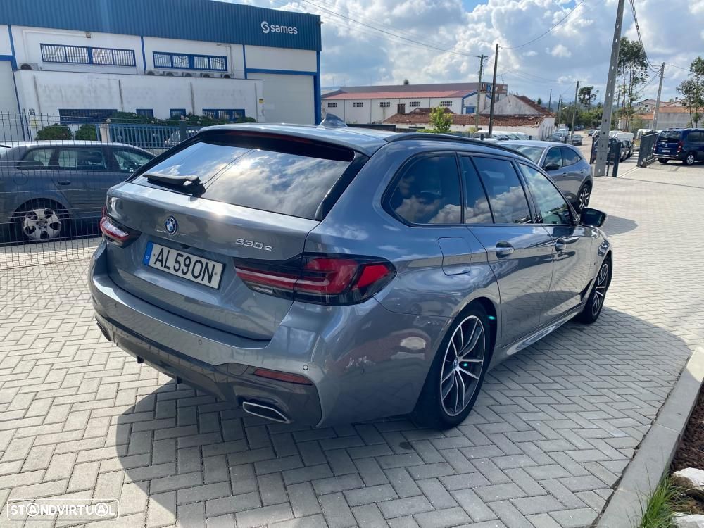 BMW 530 e Pack Desportivo M - 3