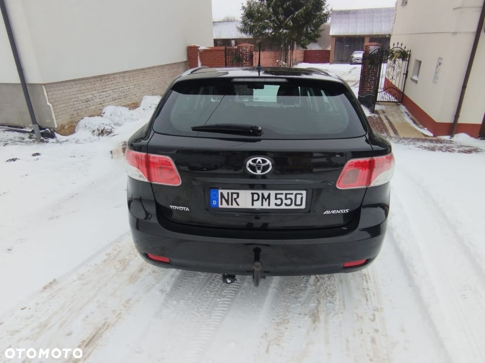 Toyota Avensis 1.8 Executive - 4