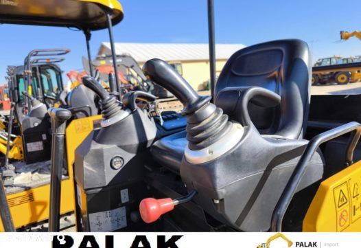 JCB Mini koparka JCB 16C-1  , 2022 rok   OTWARTA - 12