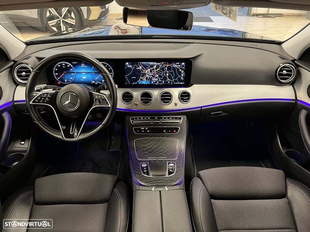 Mercedes-Benz E 300 - 25