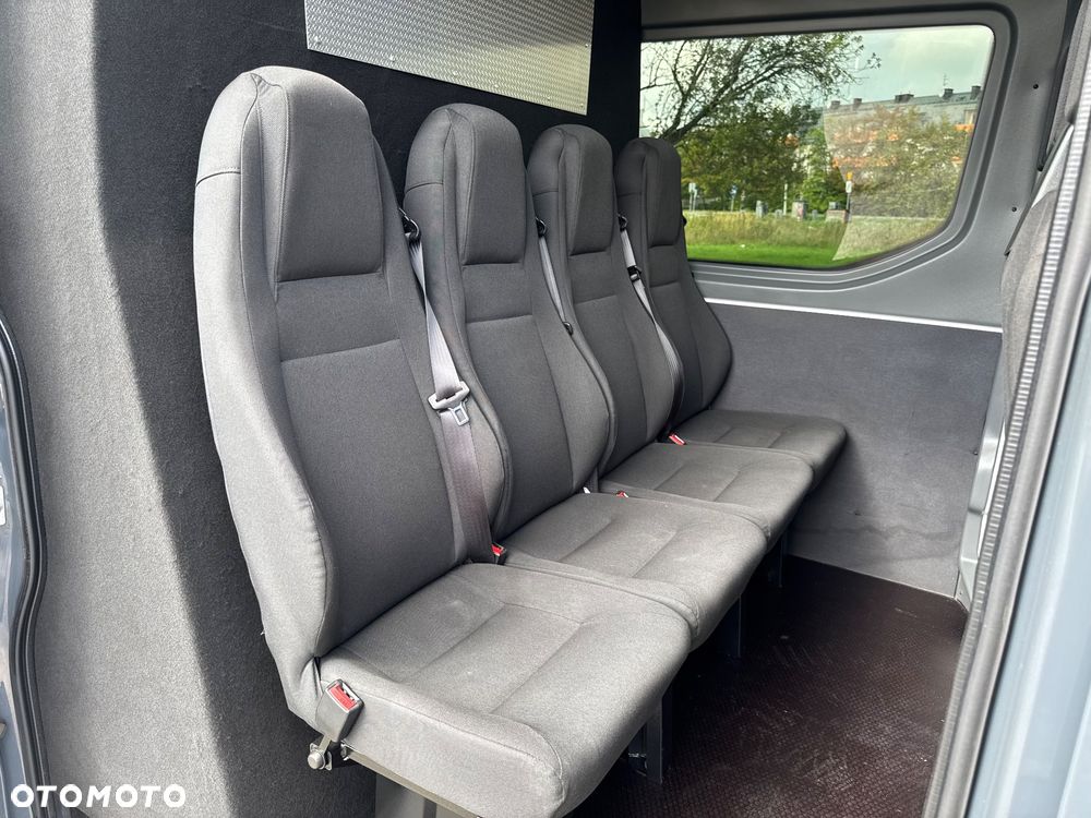Iveco Daily 35-180 AUTOMAT HIMATIC - 31