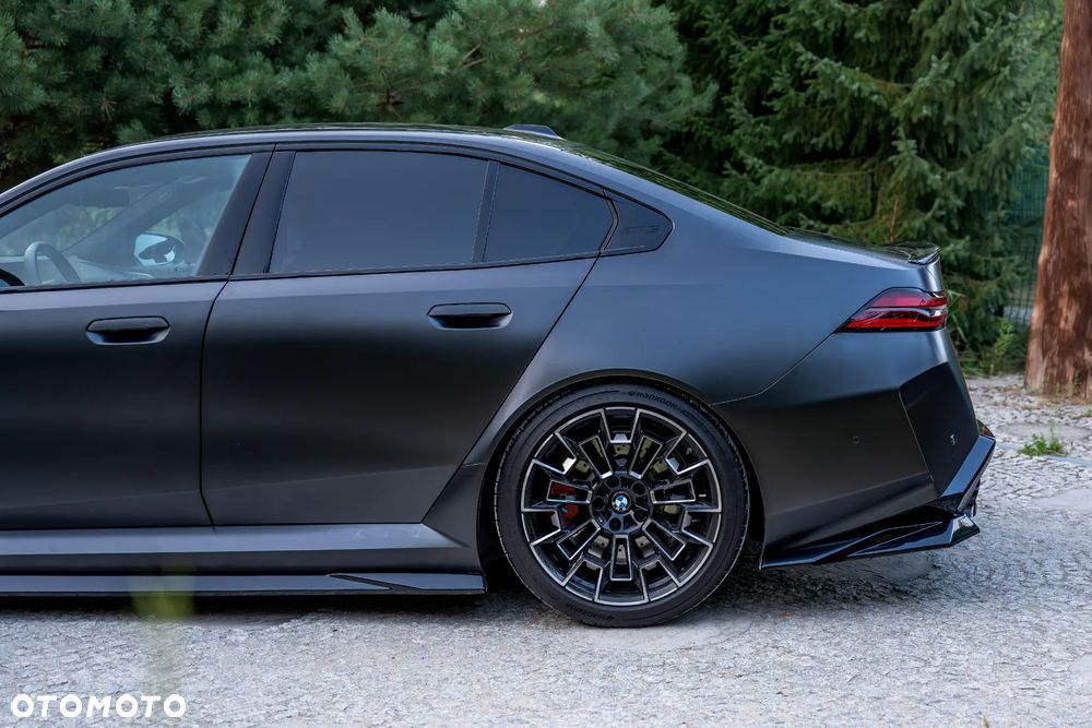 BMW M5 PHEV - 10