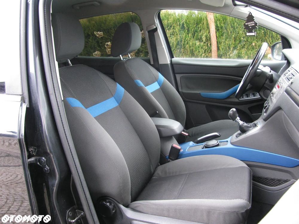 Ford Kuga 2.0 TDCi Trend - 16