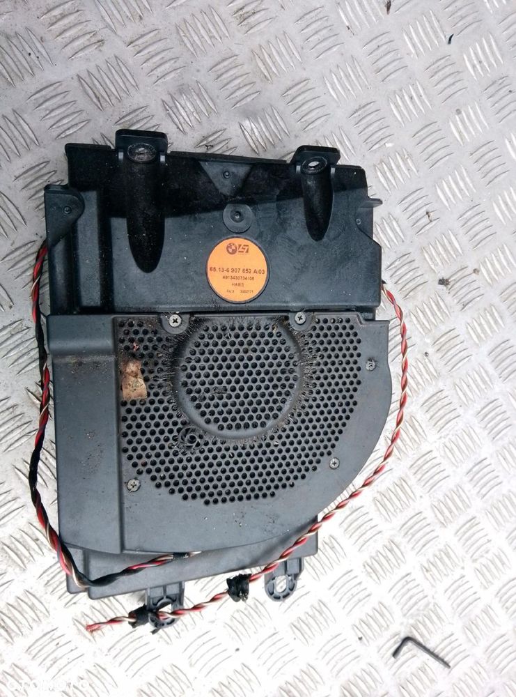 Głośnik Niskotonowy Centralny Prawy Subwoofer Logic 7 Bmw 7 E65 E66 6907652 - 1