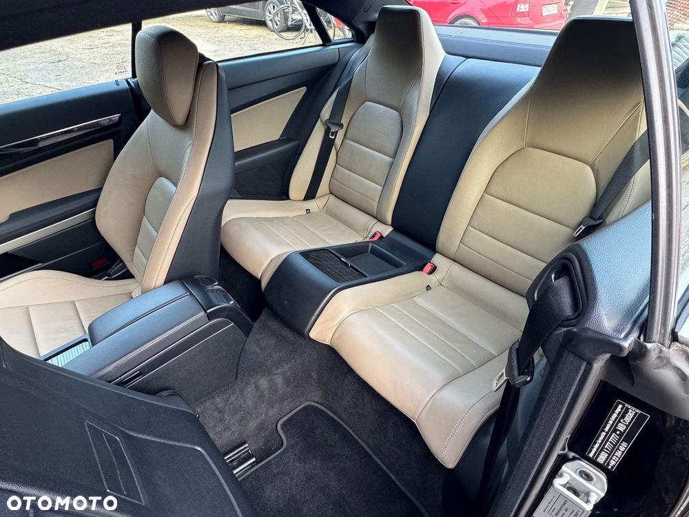 Mercedes-Benz Klasa E 250 CGI BlueEffICIENCY - 25