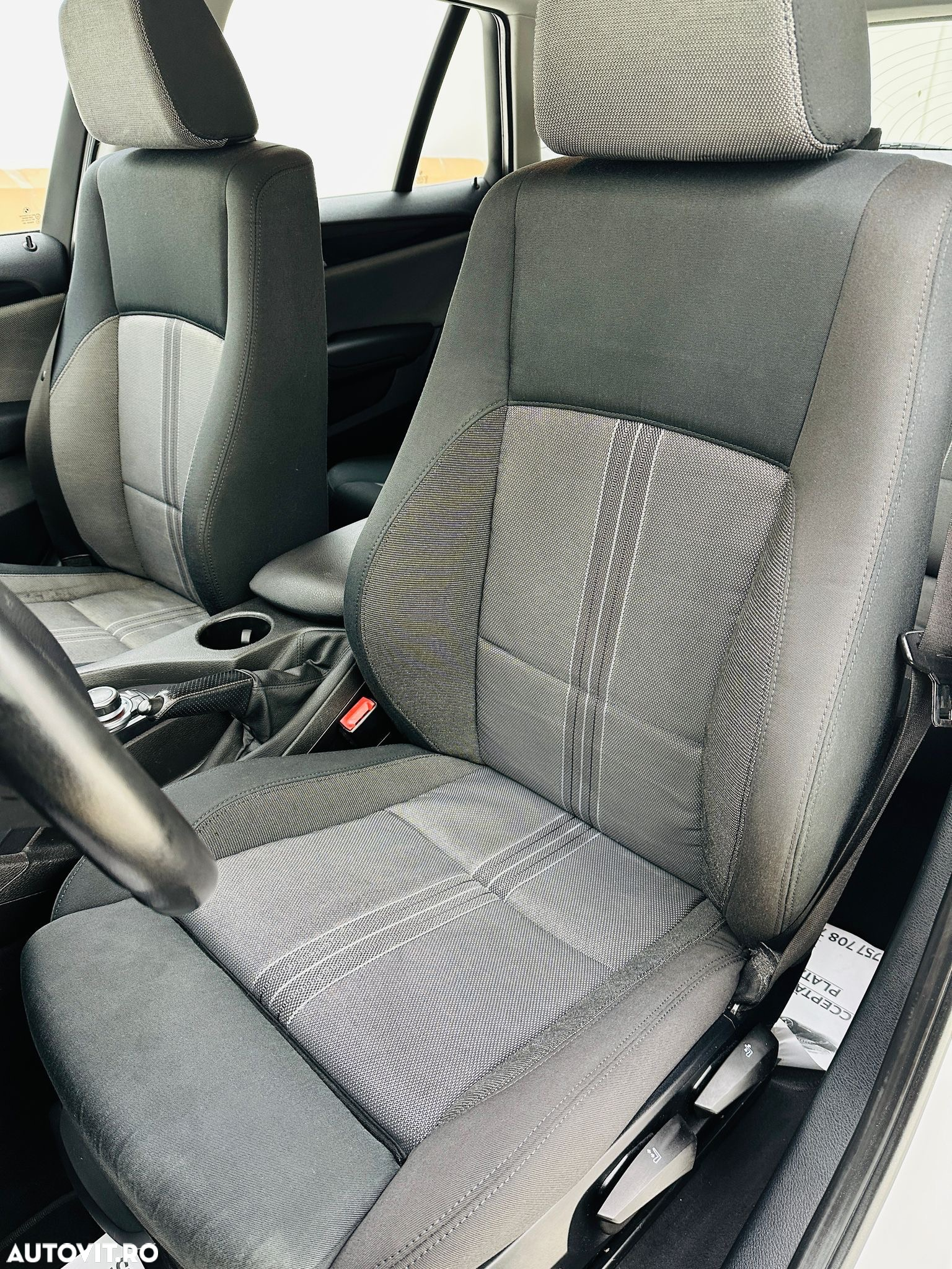 BMW X1 sDrive18d Sport Line - 13
