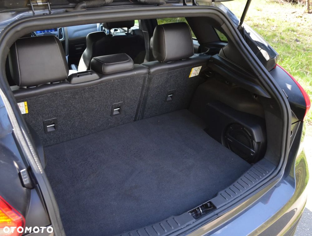 Ford Focus 2.0 EcoBoost ST - 23