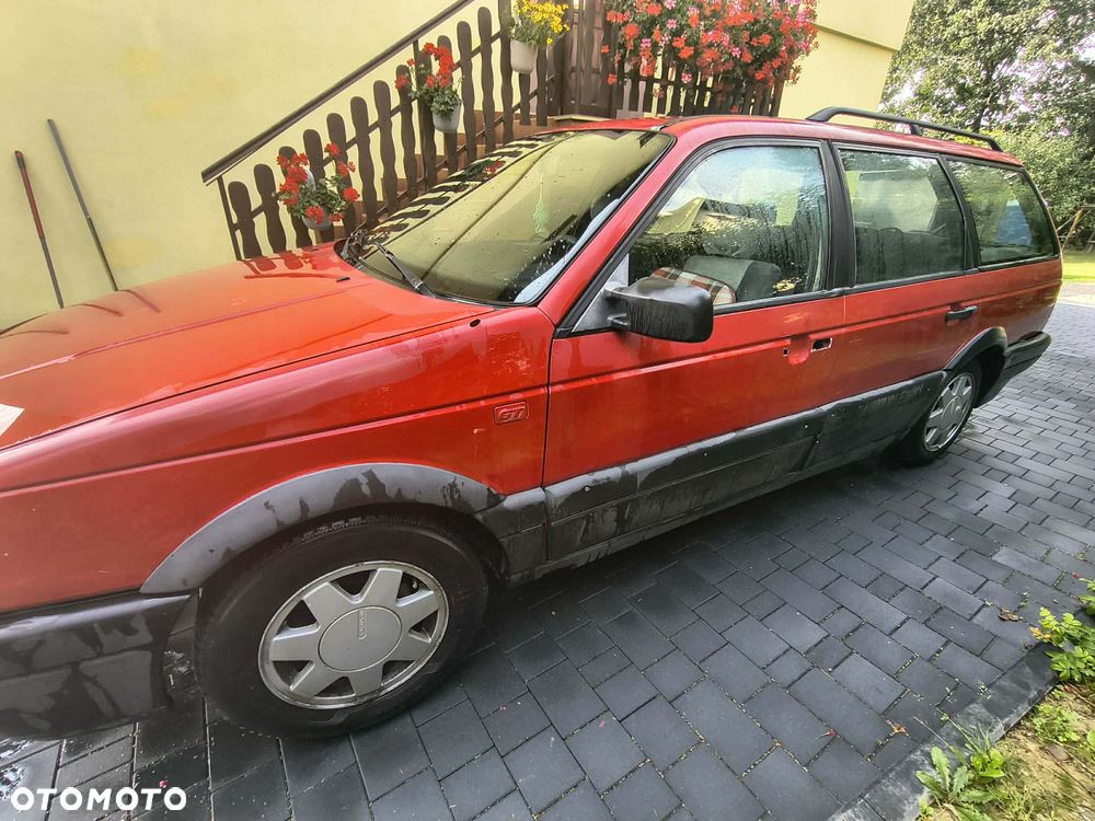 Volkswagen Passat 1.8 GL - 4