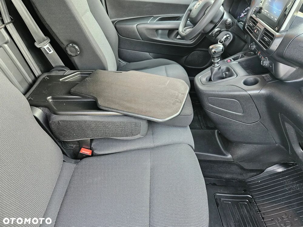 Toyota ProAce City 1.5D-4D 102KM - 9