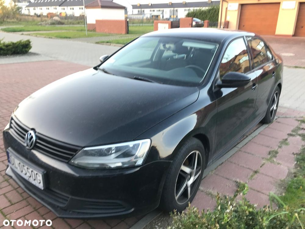 Volkswagen Jetta 1.6 TDI Trendline CityLine - 4