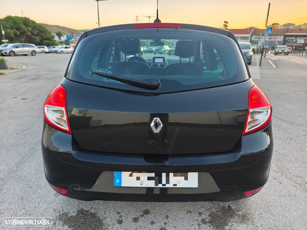 Renault Clio 1.5 dCi Dynamique 98g - 3