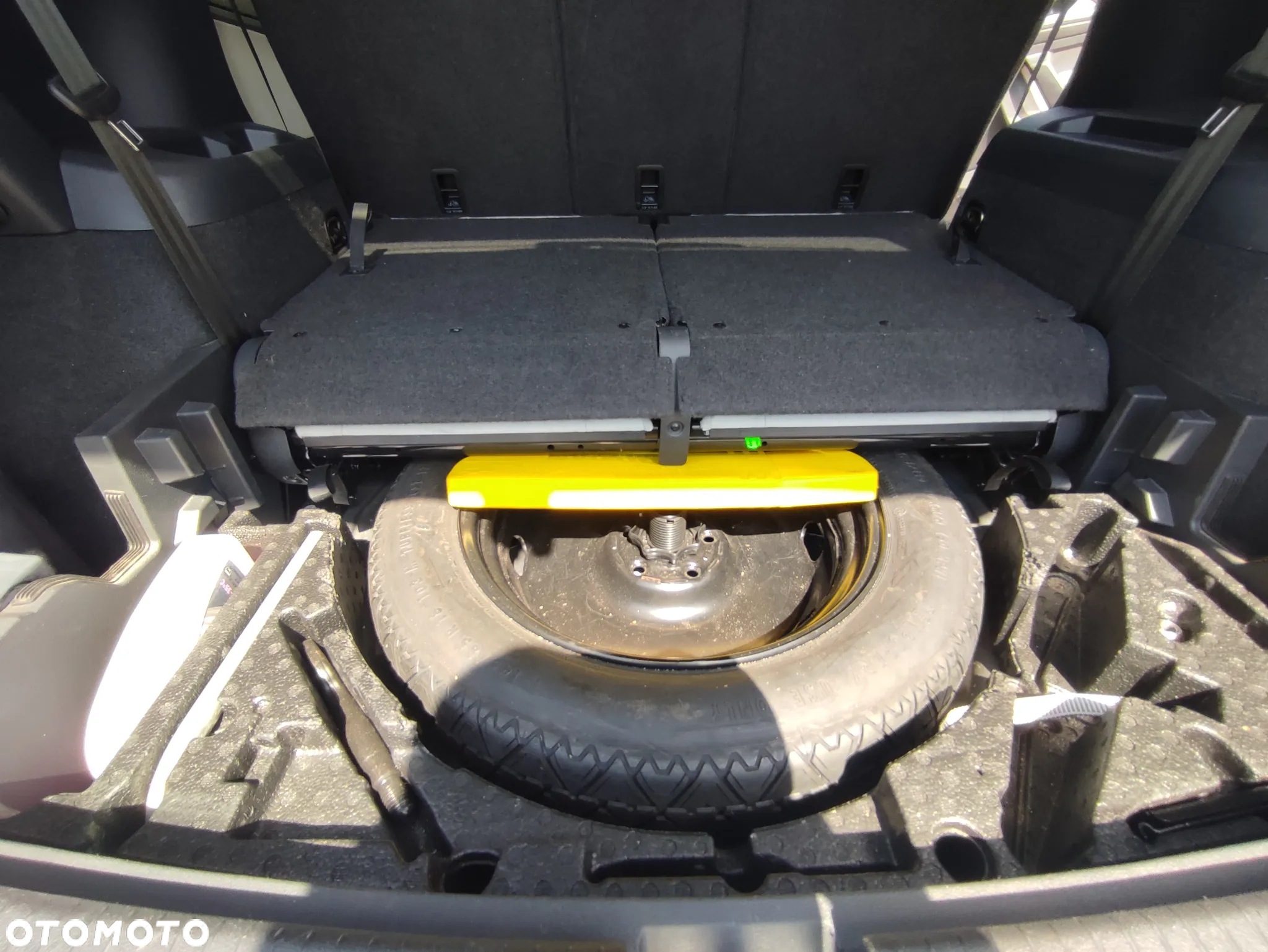 Volkswagen Tiguan Allspace - 17
