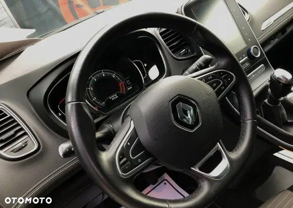 Renault Scenic - 6