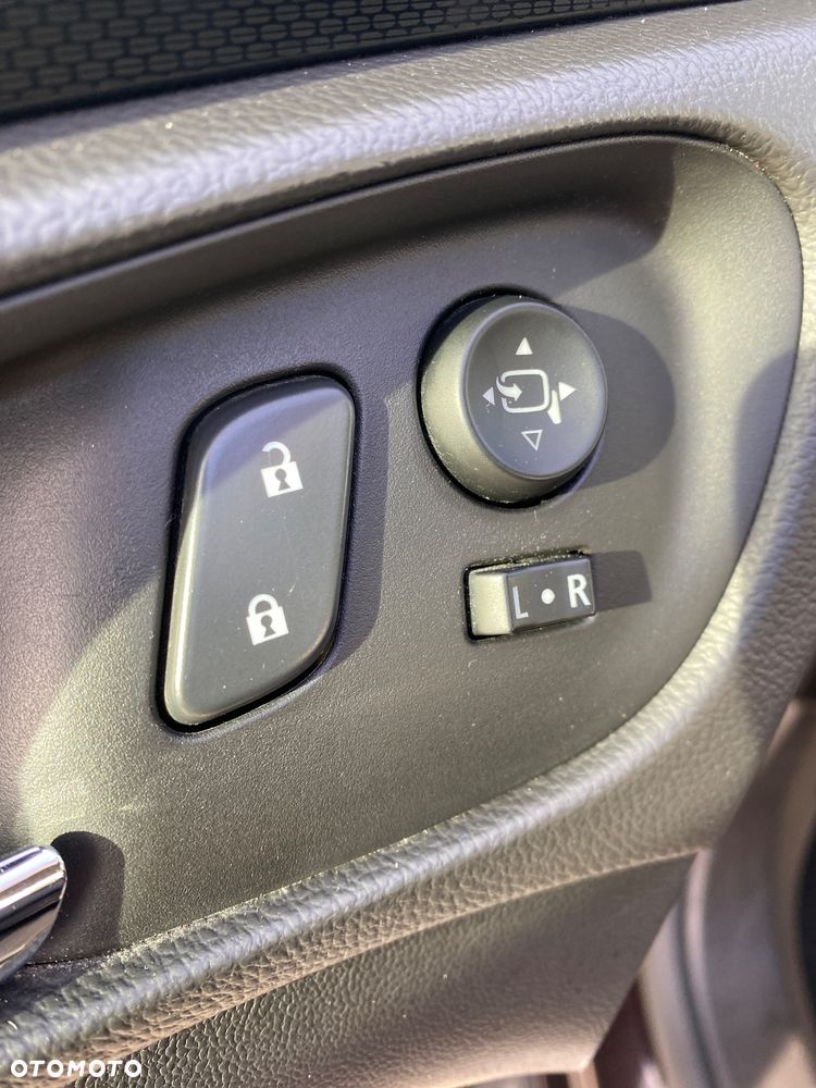 Opel Insignia 1.6 T Cosmo S&S EU6 - 15