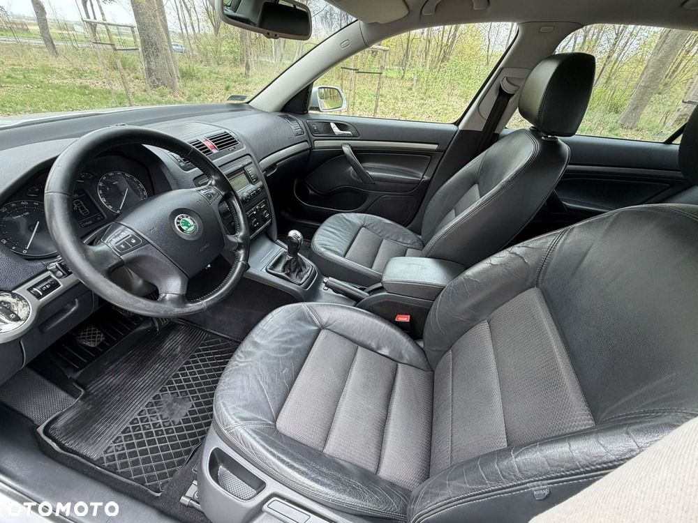Skoda Octavia - 20