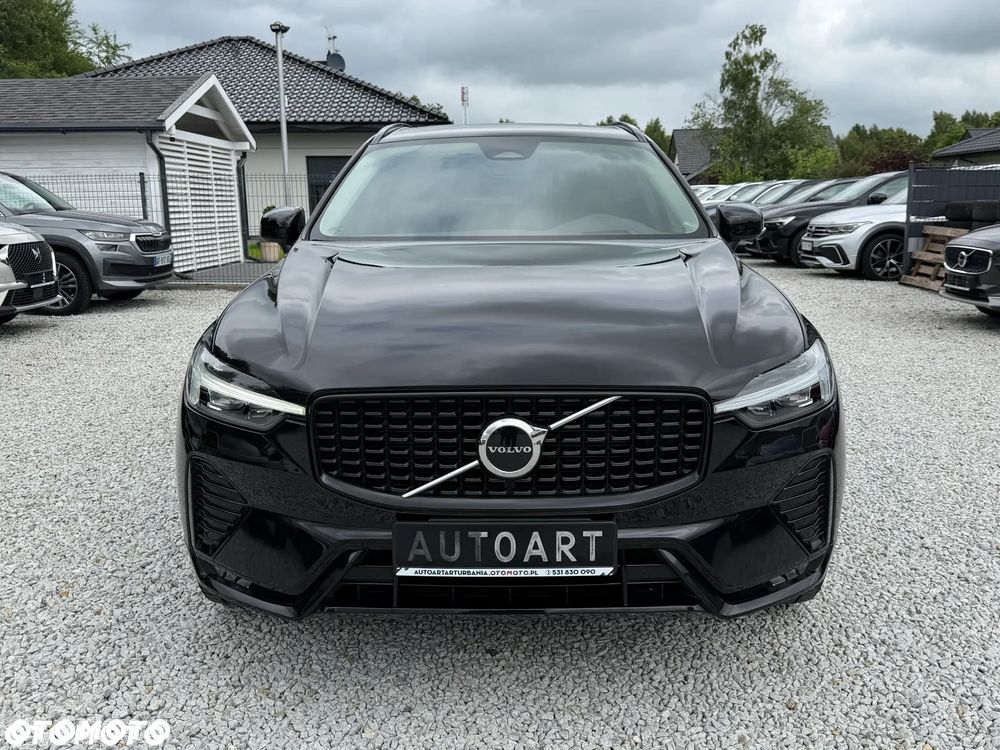 Volvo XC 60 B4 D AWD Ultimate Dark - 3