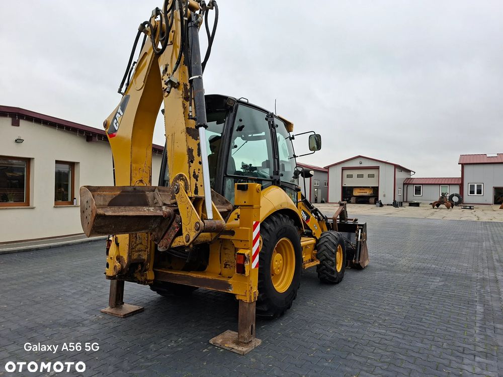 Caterpillar CAT 432E Premier - 8