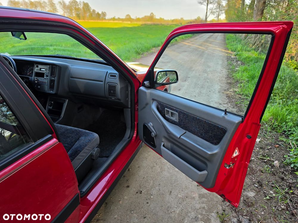 Volvo Seria 400 - 20