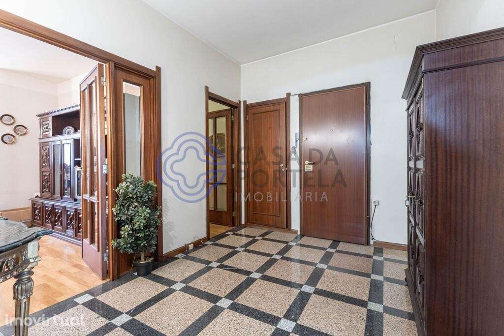 Apartamento T3 nas Antas – Rua Barros Lima | Centro do Porto - Grande imagem: 5/25