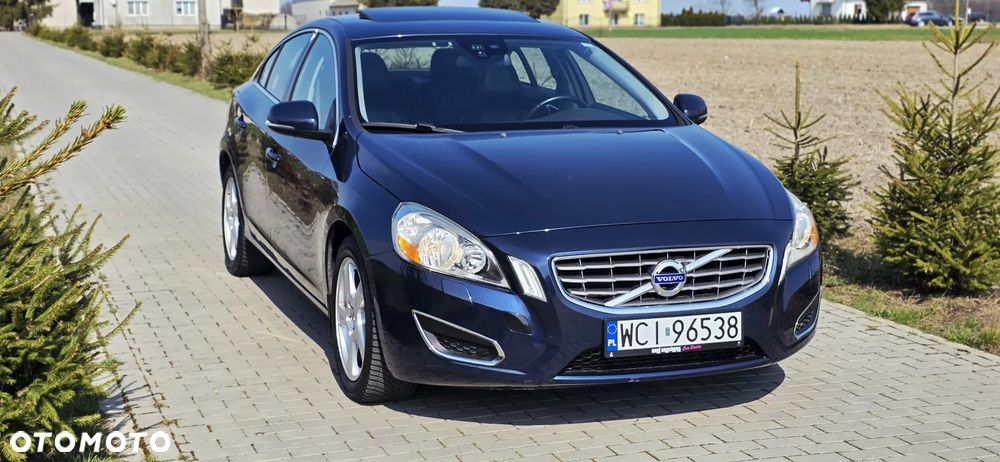 Volvo S60 - 17