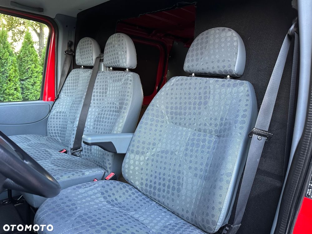 Ford Transit - 22
