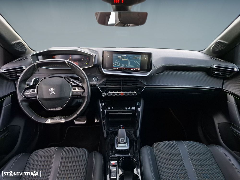 Peugeot 208 1.2 PureTech GT EAT8 - 10