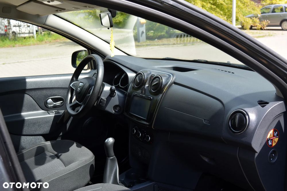 Dacia Sandero SCe 75 Acces - 11