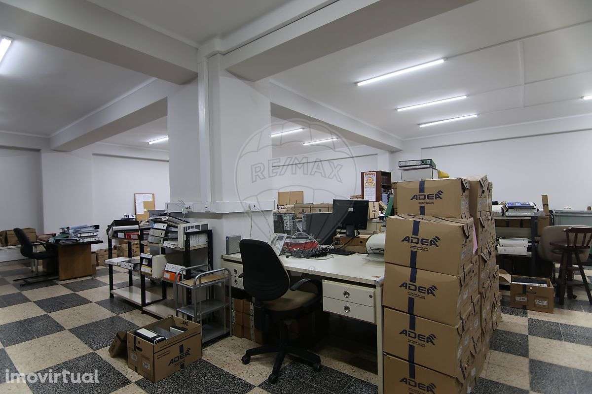 Escritório  para arrendamento - Grande imagem: 4/8