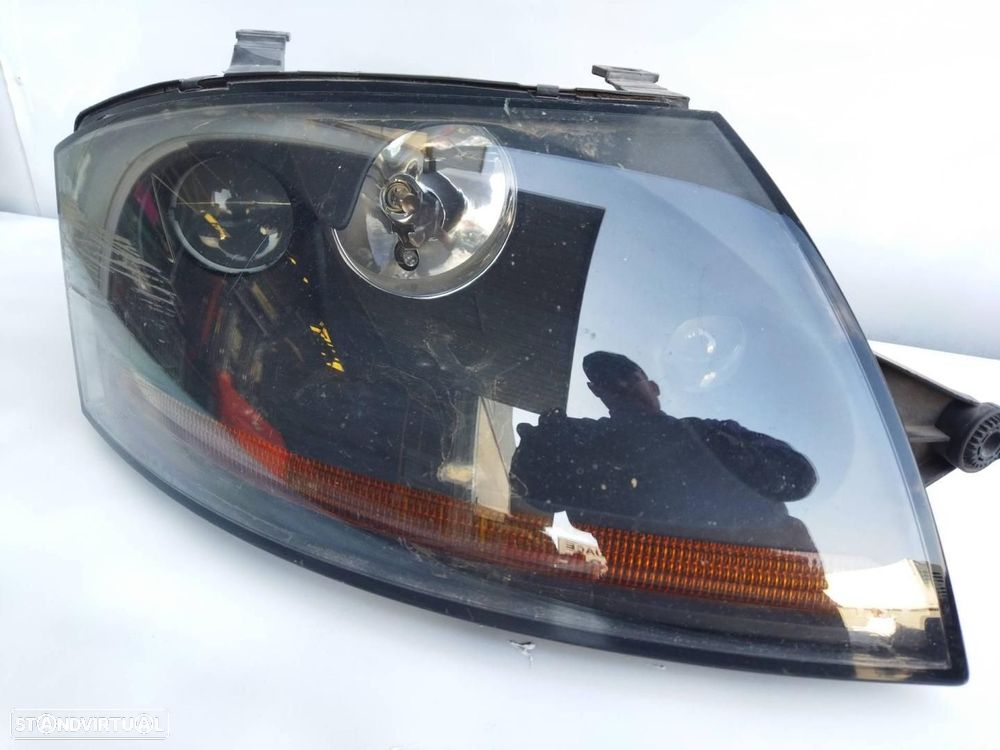 FAROL DIREITO AUDI TT COUPEROADSTER 8N38N9 - 1