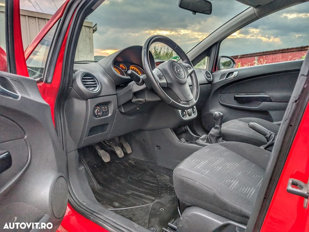 Opel Corsa 1.4 16V - 9