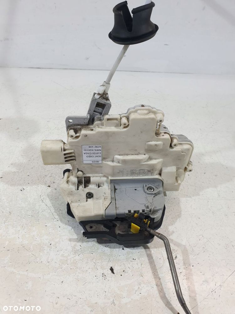 zamek drzwi lewy tył 8e0839015aa seat exeo audi a4 b7 eur 8 pin - 1